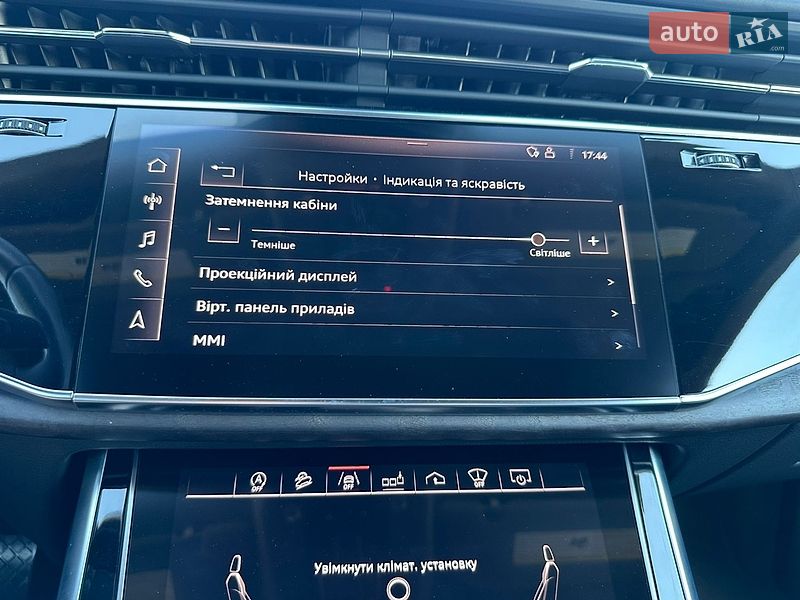 Внедорожник / Кроссовер Audi Q8 2018 в Львове фото 44 Внедорожник / Кроссовер Audi Q8 2018 в Львове