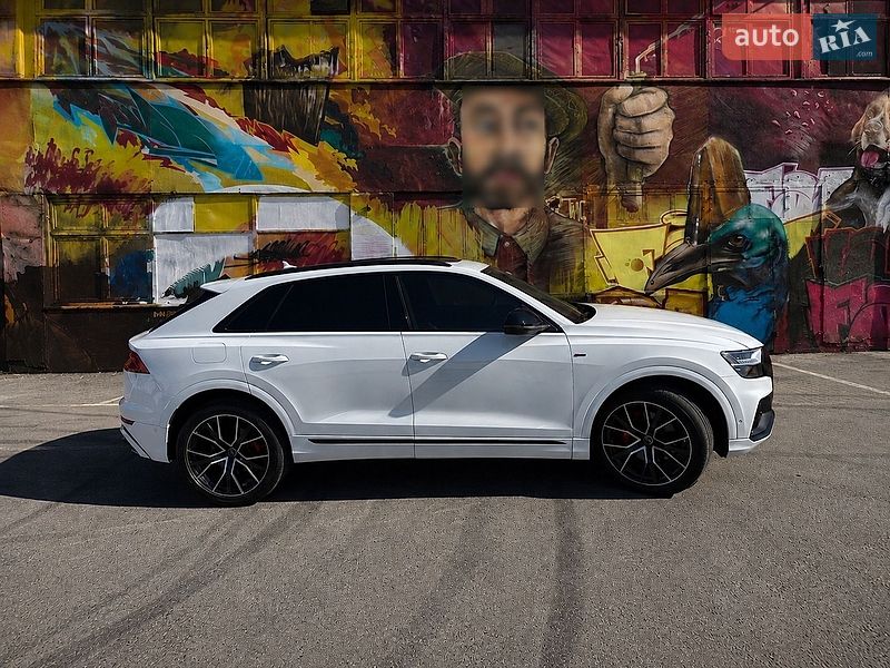 Внедорожник / Кроссовер Audi Q8 2018 в Львове фото 8 Внедорожник / Кроссовер Audi Q8 2018 в Львове