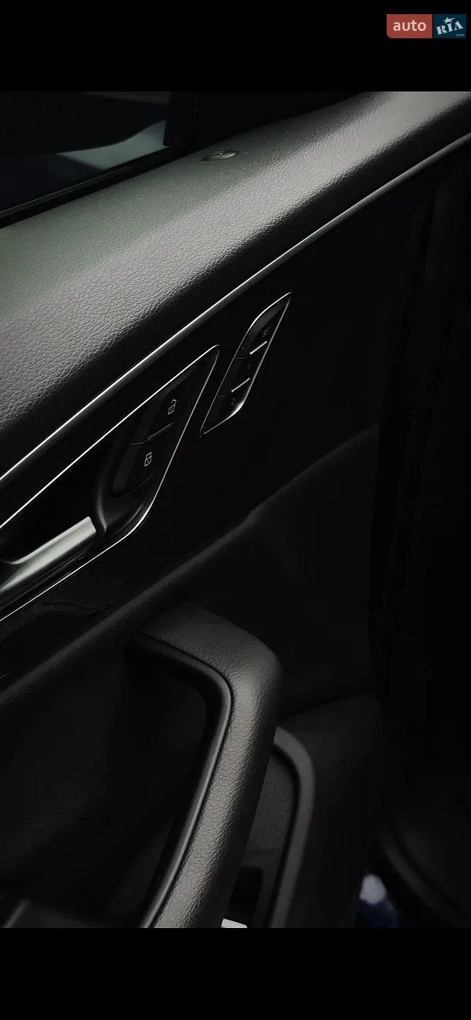 2020 Audi Q8 - мініатюра 11