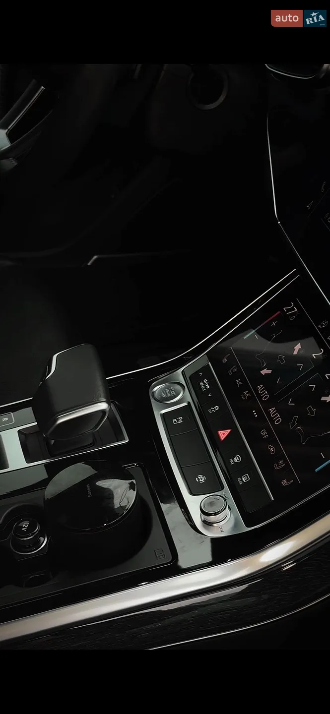2020 Audi Q8 - мініатюра 8