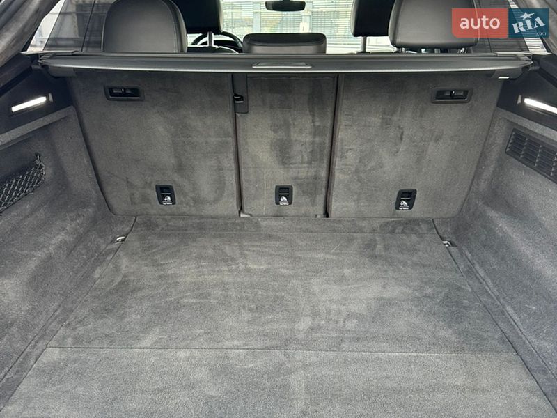 Внедорожник / Кроссовер Audi Q8 2019 в Киеве