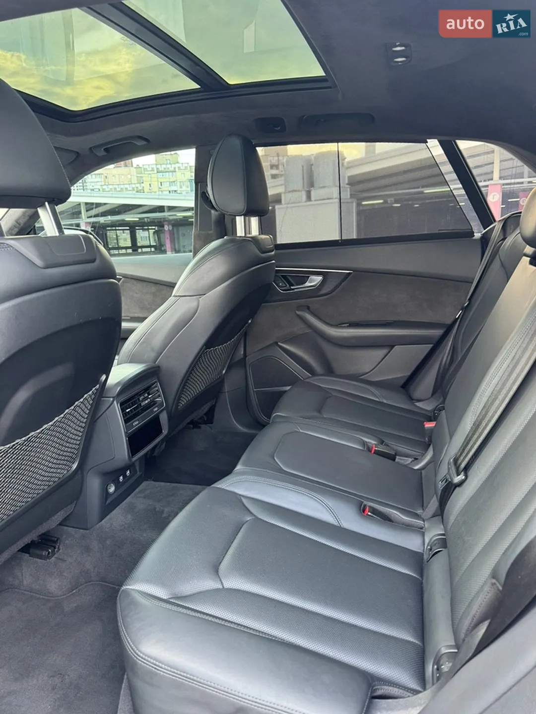 2019 Audi Q8 - мініатюра 12