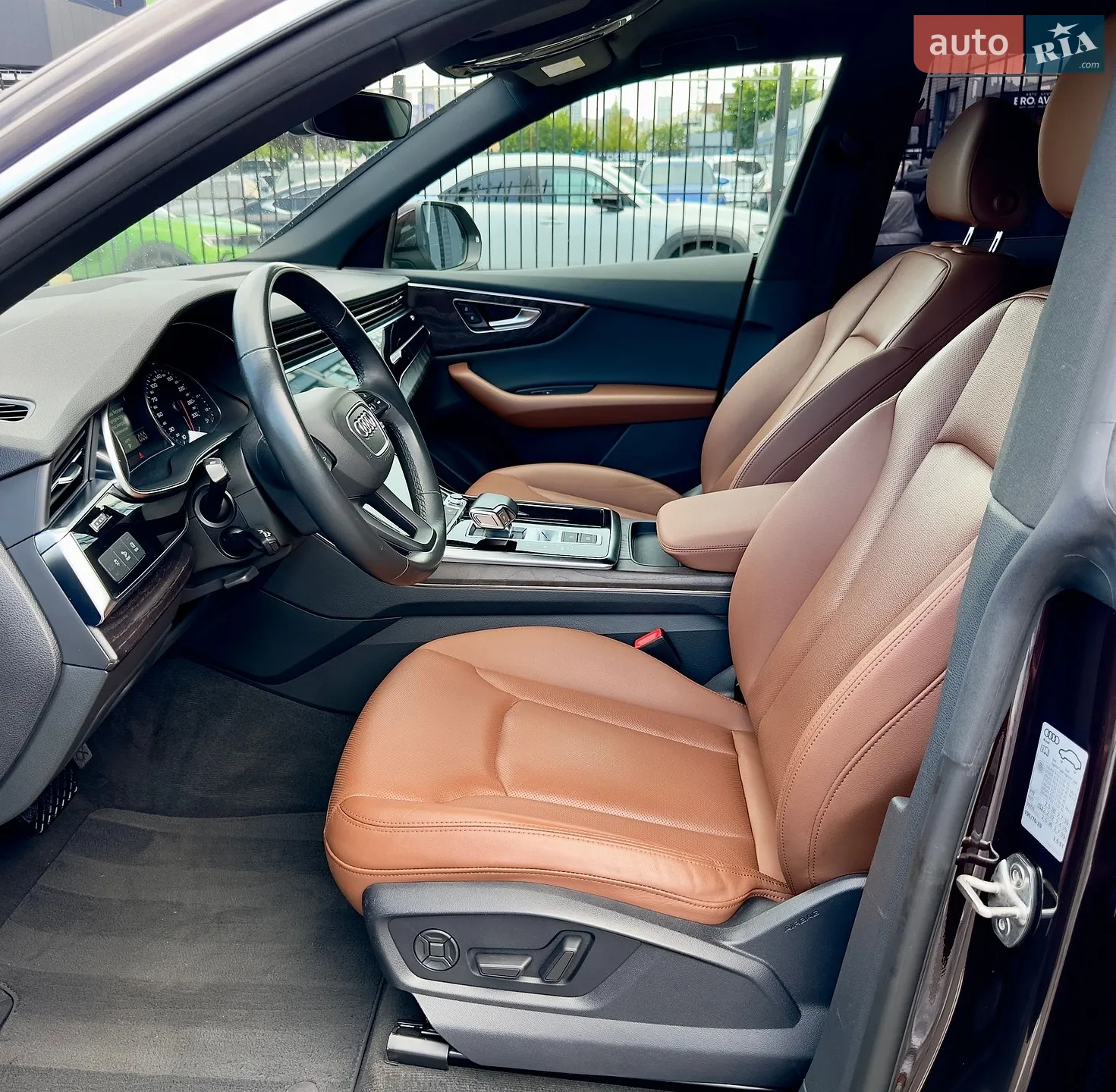 2021 Audi Q8 - мініатюра 11