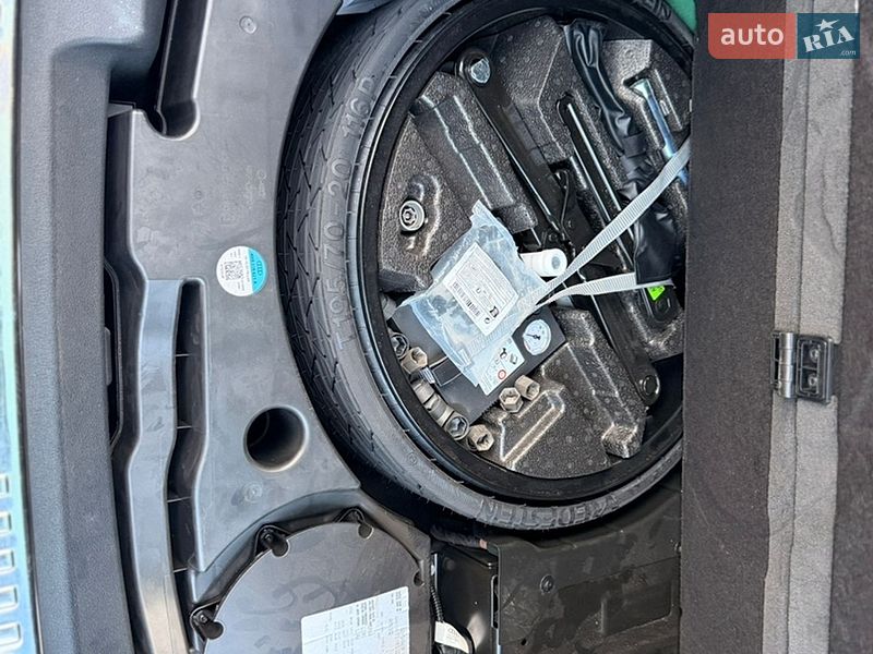 Внедорожник / Кроссовер Audi Q8 2021 в Ивано-Франковске