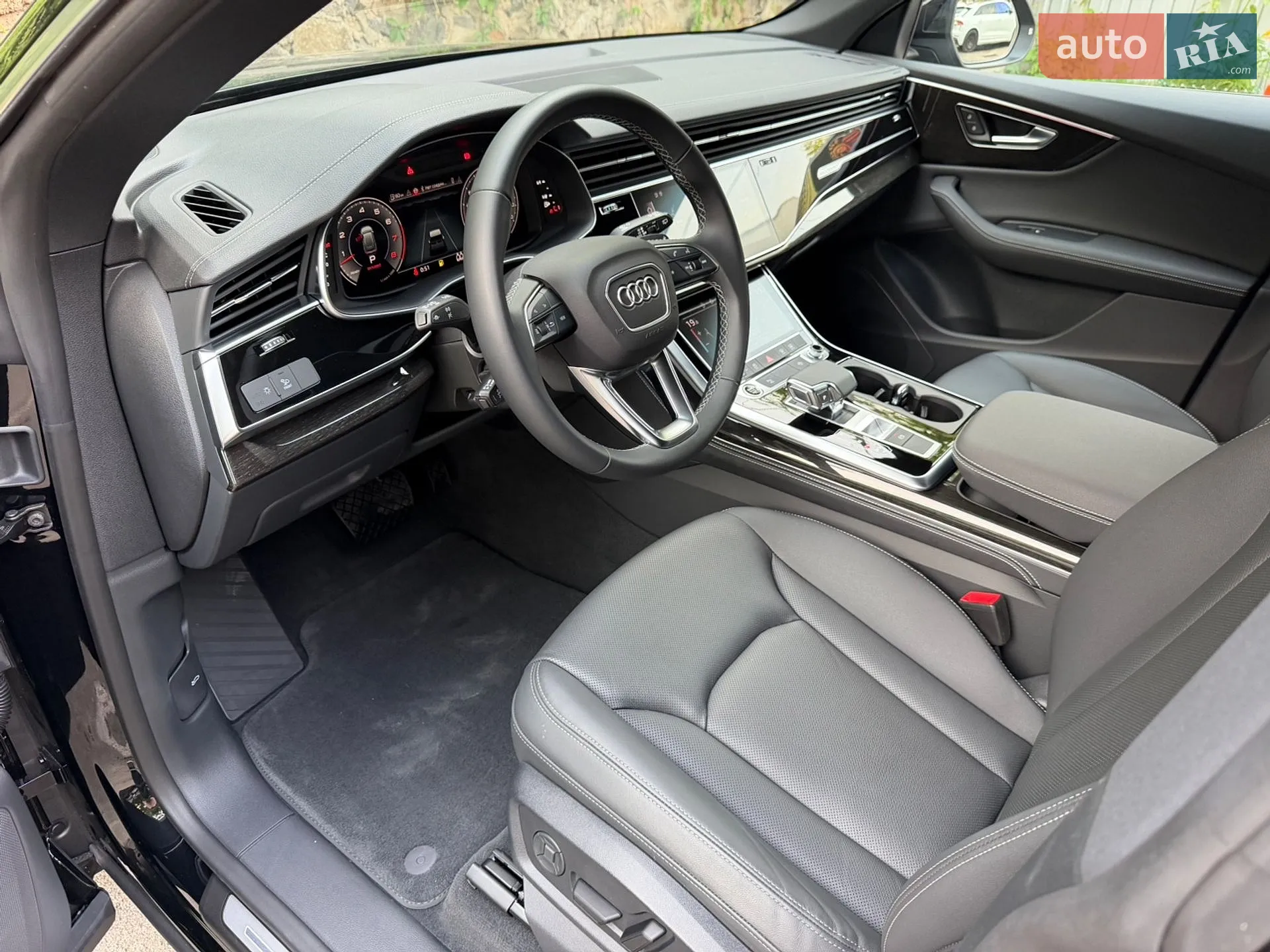 2025 Audi Q8 - мініатюра 20