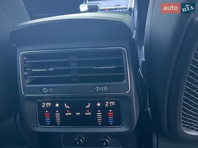 Audi Q8 2019 VIN WAUZZZF17LD003392 фото оголошення 13 з 46
