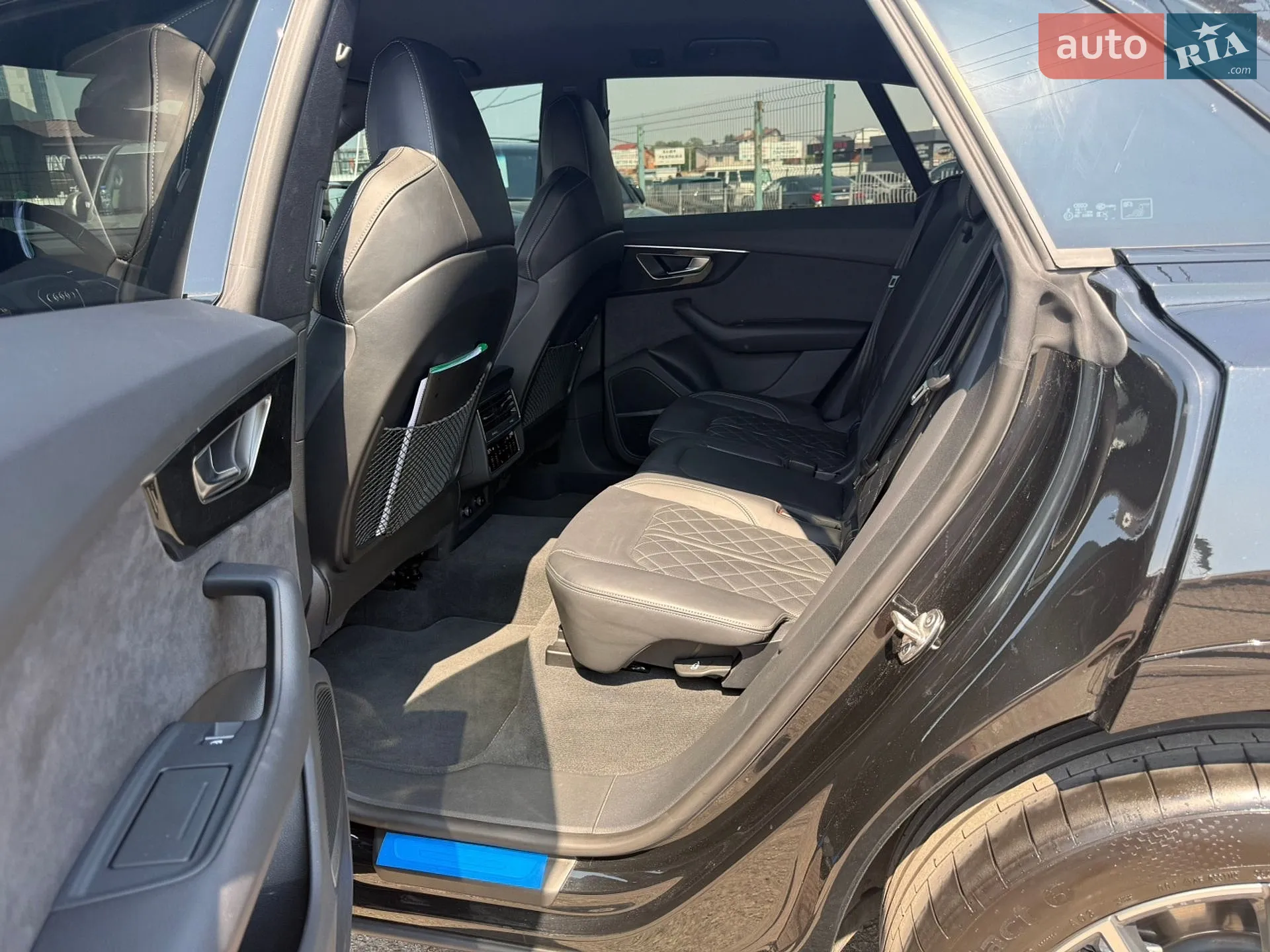 2024 Audi Q8 - мініатюра 18
