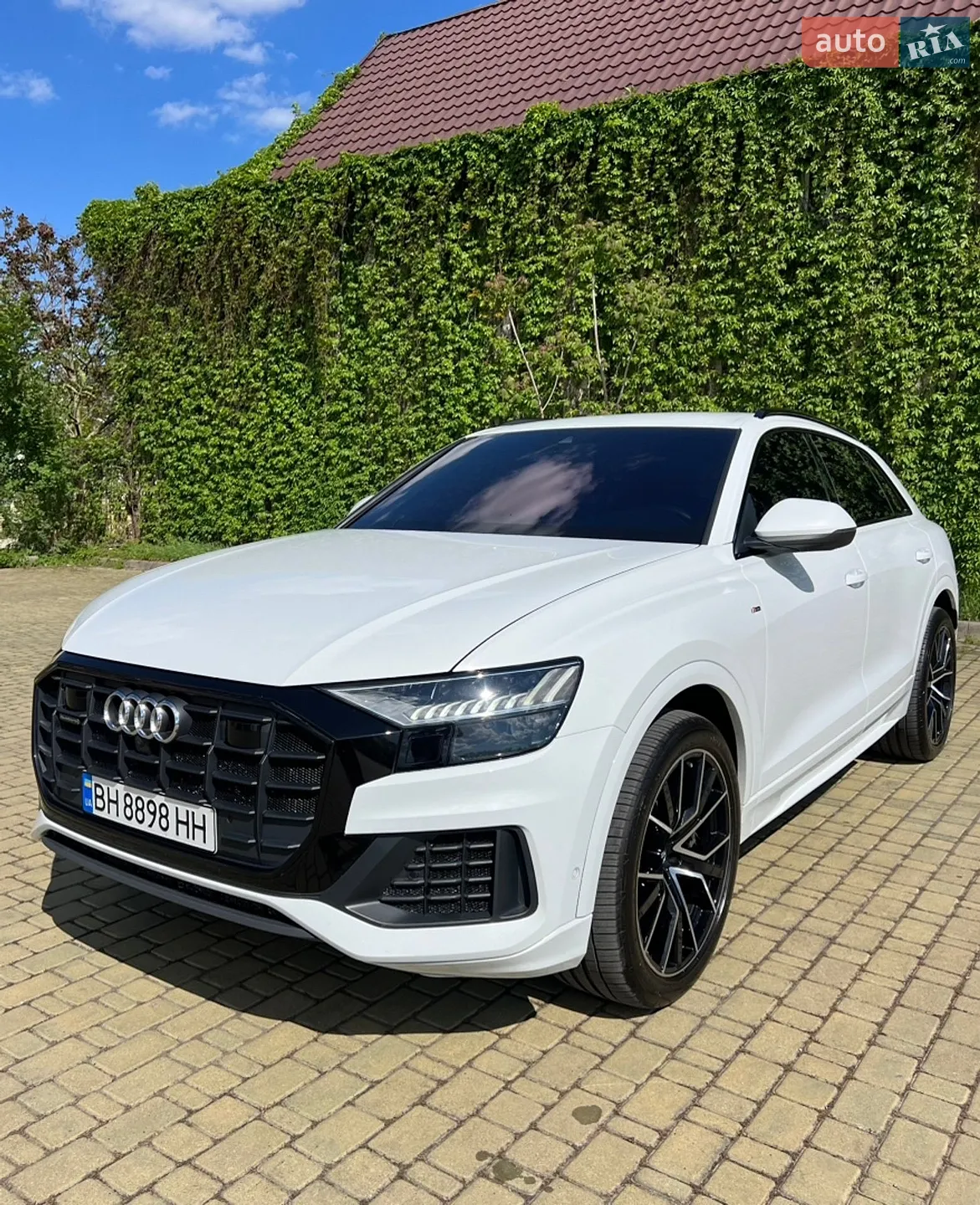 2019 Audi Q8 - мініатюра 2