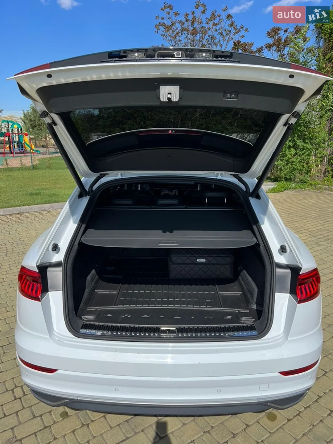 2019 Audi Q8 - мініатюра 26