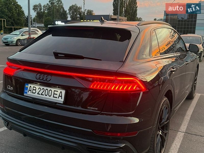Позашляховик / Кросовер Audi Q8 2018 в Одесі