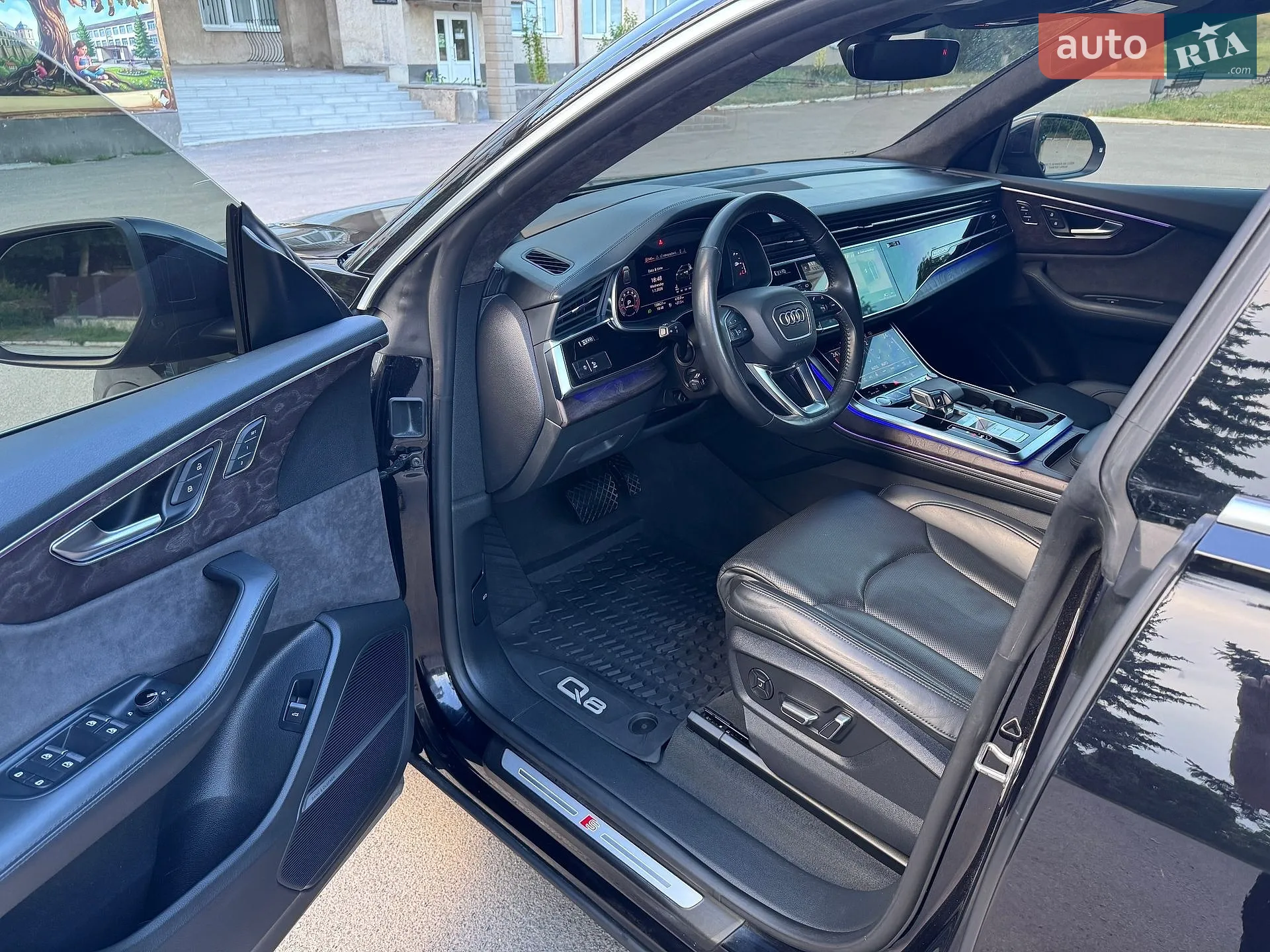 2019 Audi Q8 - мініатюра 31