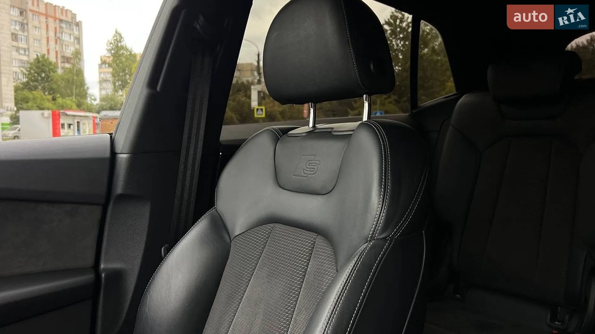 2020 Audi Q8 - мініатюра 13