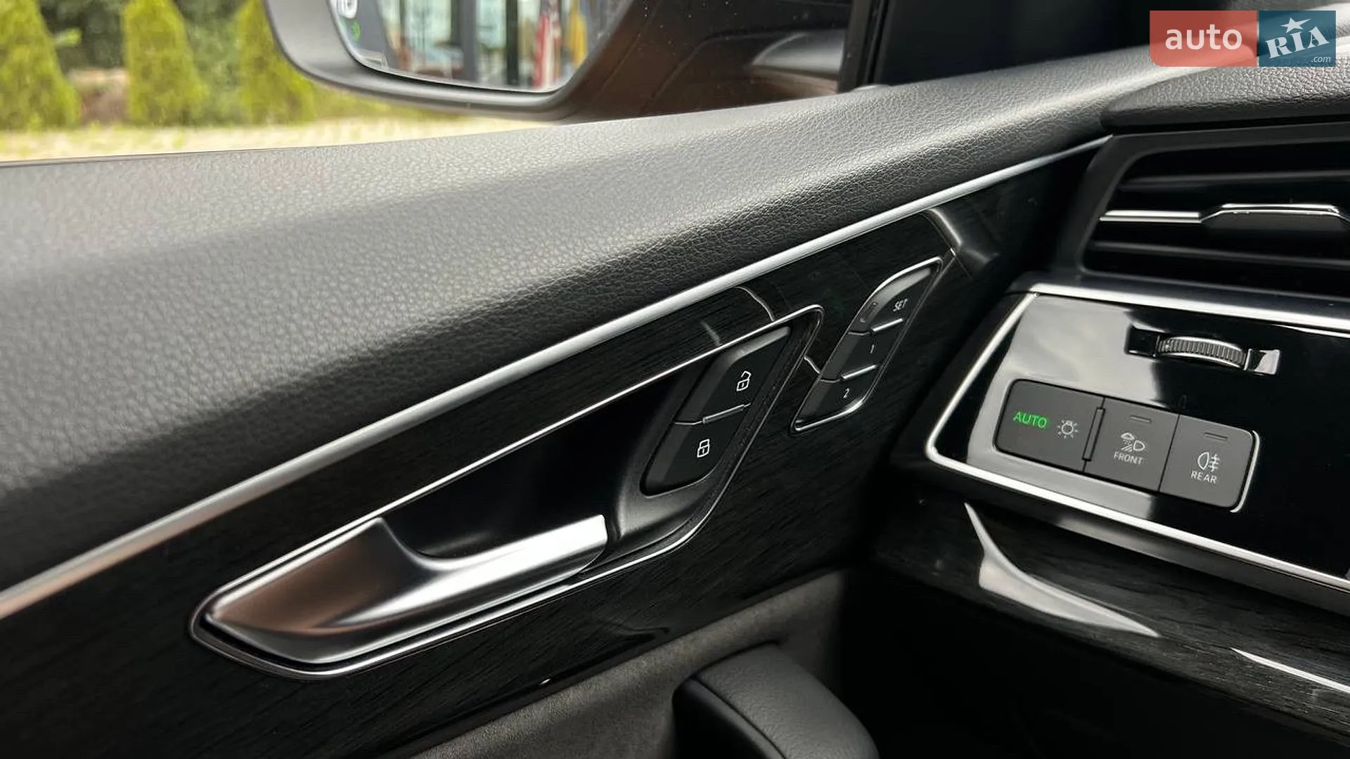 2020 Audi Q8 - мініатюра 19