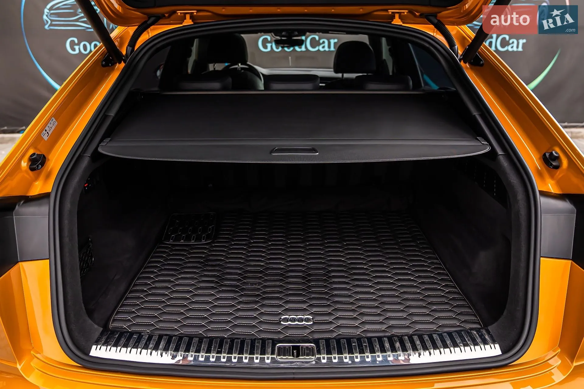 2019 Audi Q8 - мініатюра 72