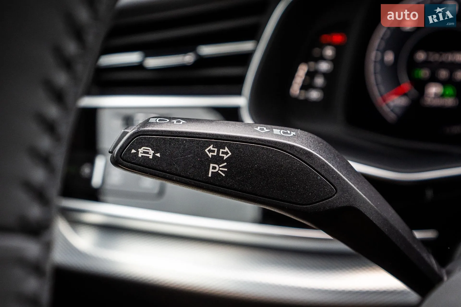 2019 Audi Q8 - мініатюра 100