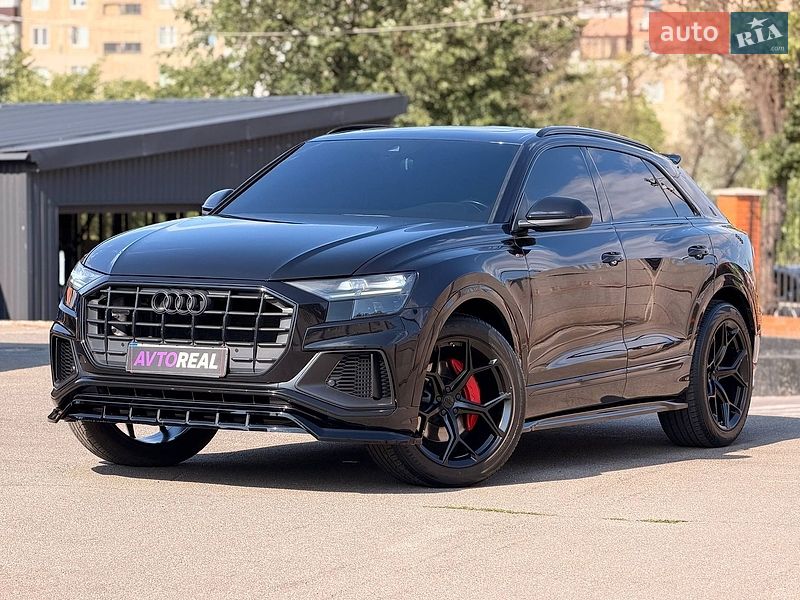 Внедорожник / Кроссовер Audi Q8 2018 в Кривом Роге