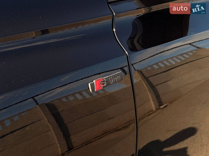 Внедорожник / Кроссовер Audi Q8 2018 в Кривом Роге