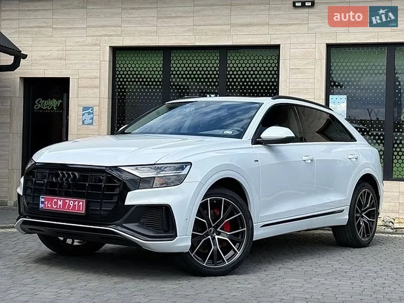 Audi Q8
