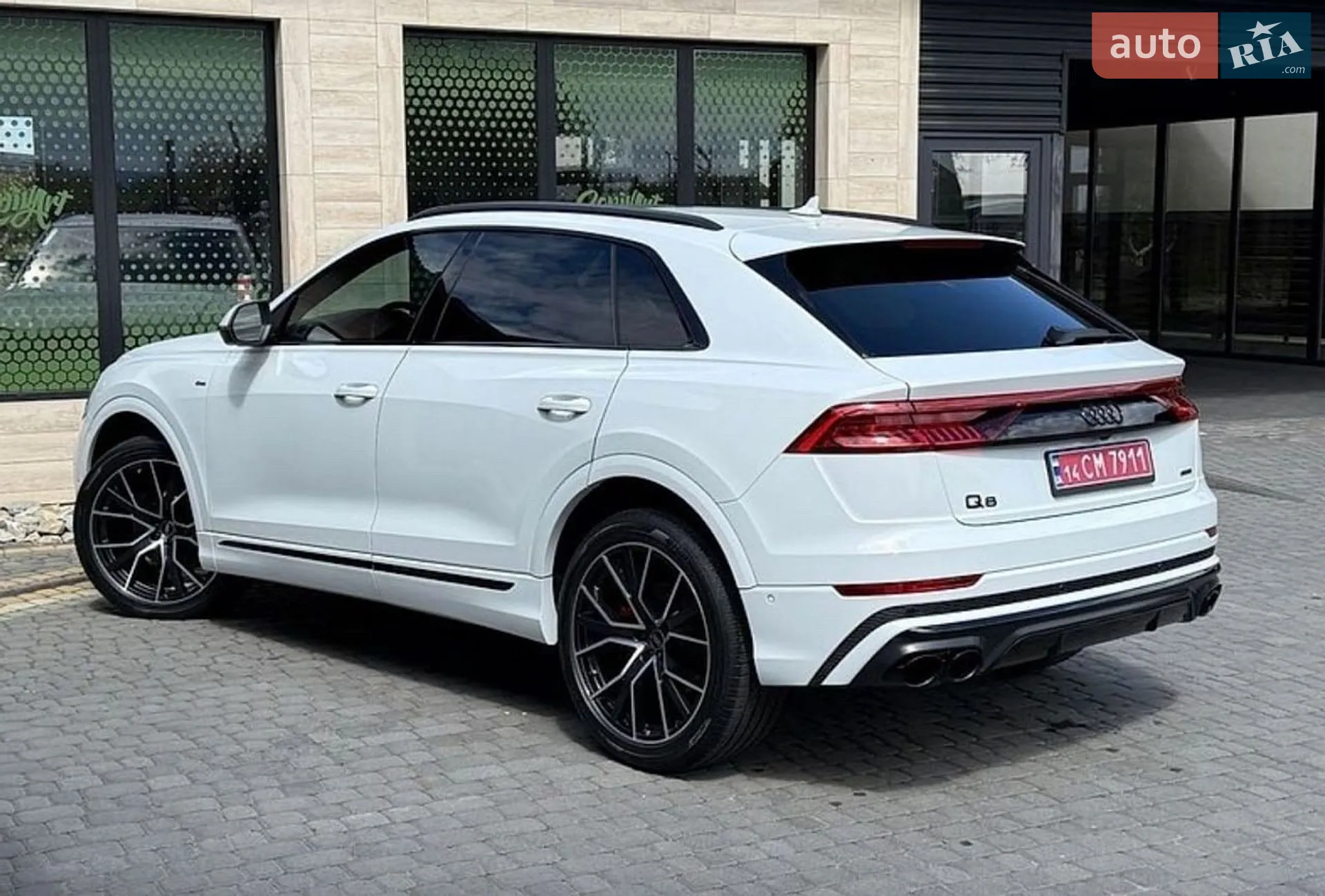 2019 Audi Q8 - мініатюра 2