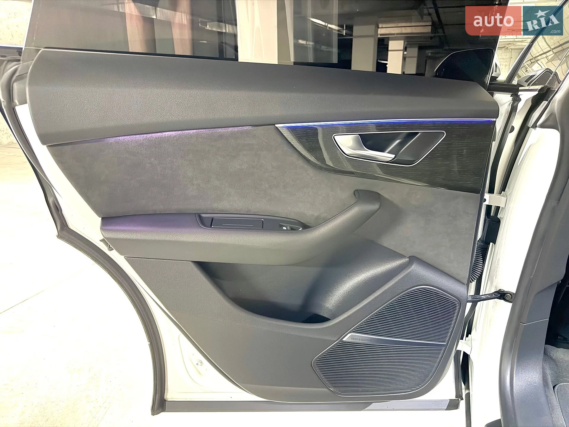 2021 Audi Q8 - мініатюра 25