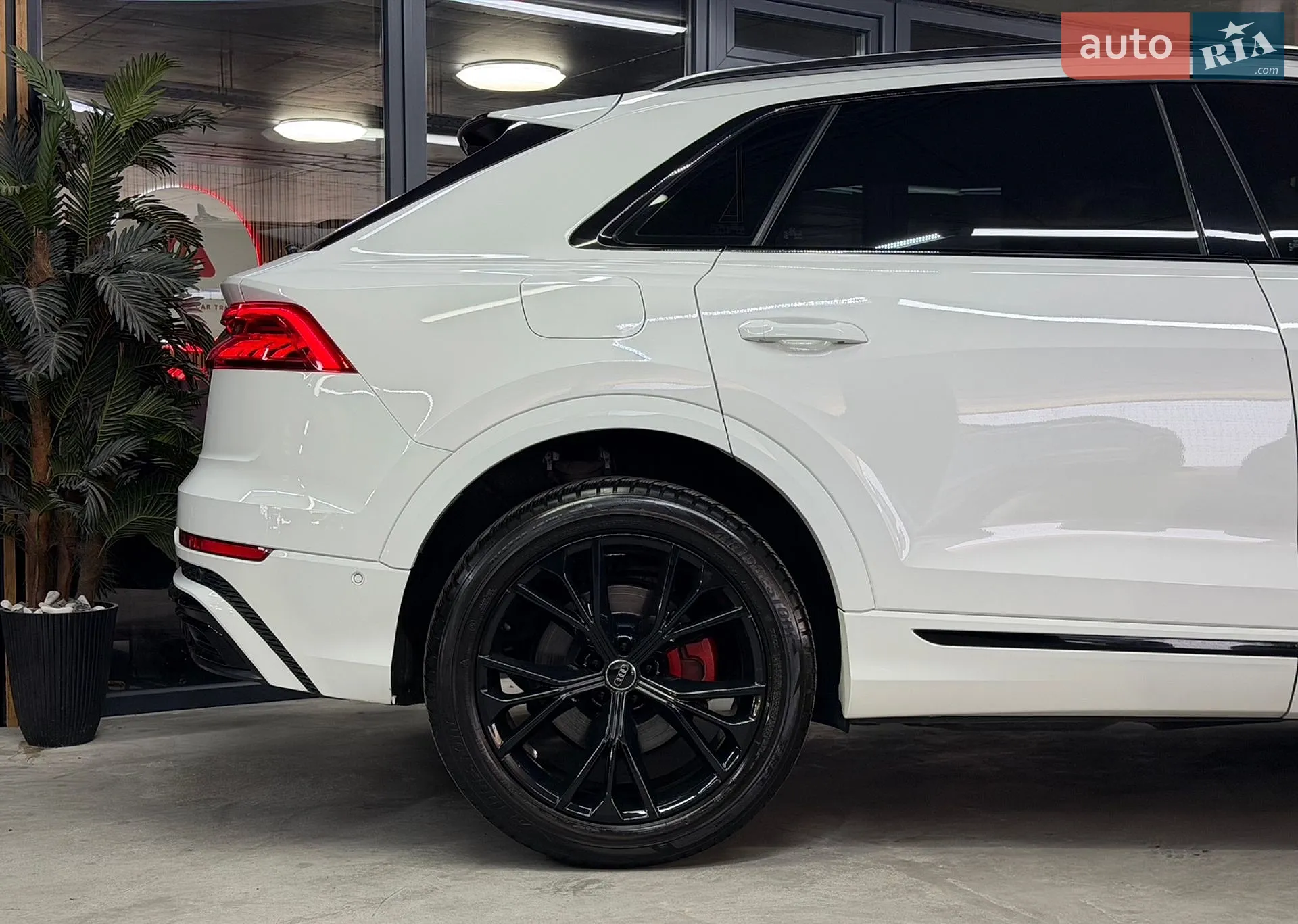 2019 Audi Q8 - мініатюра 14