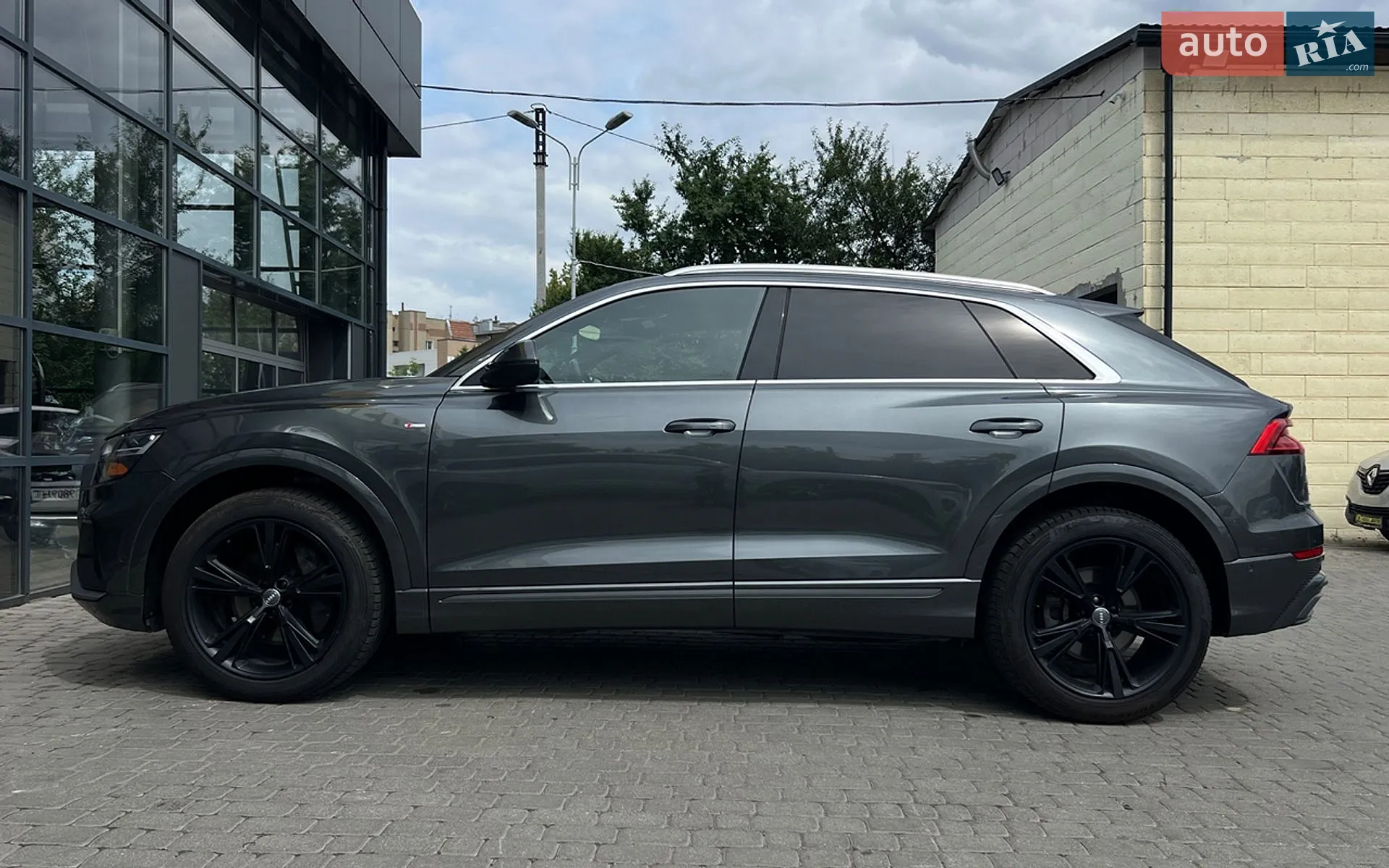 2018 Audi Q8 - мініатюра 4