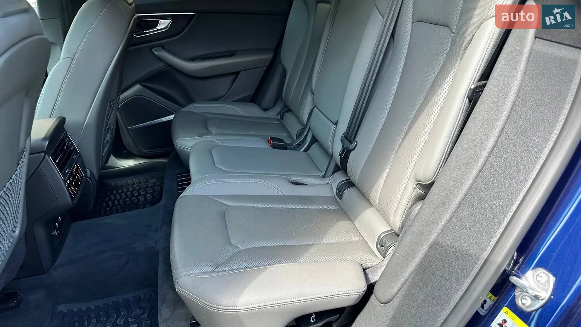 2019 Audi Q8 - мініатюра 23