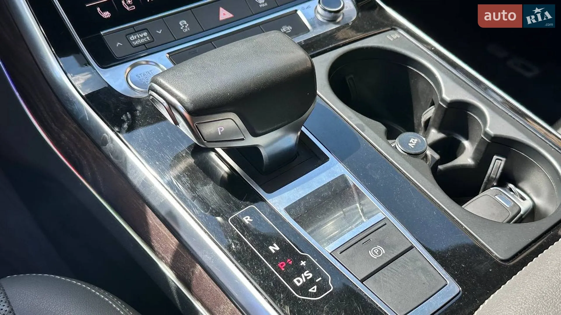 2019 Audi Q8 - мініатюра 18