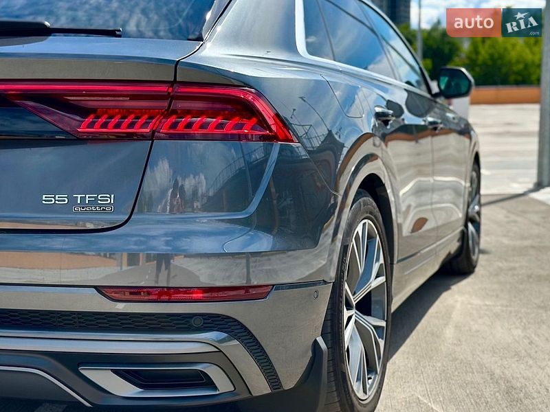 Внедорожник / Кроссовер Audi Q8 2018 в Киеве