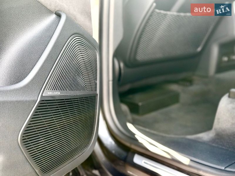 Внедорожник / Кроссовер Audi Q8 2018 в Киеве