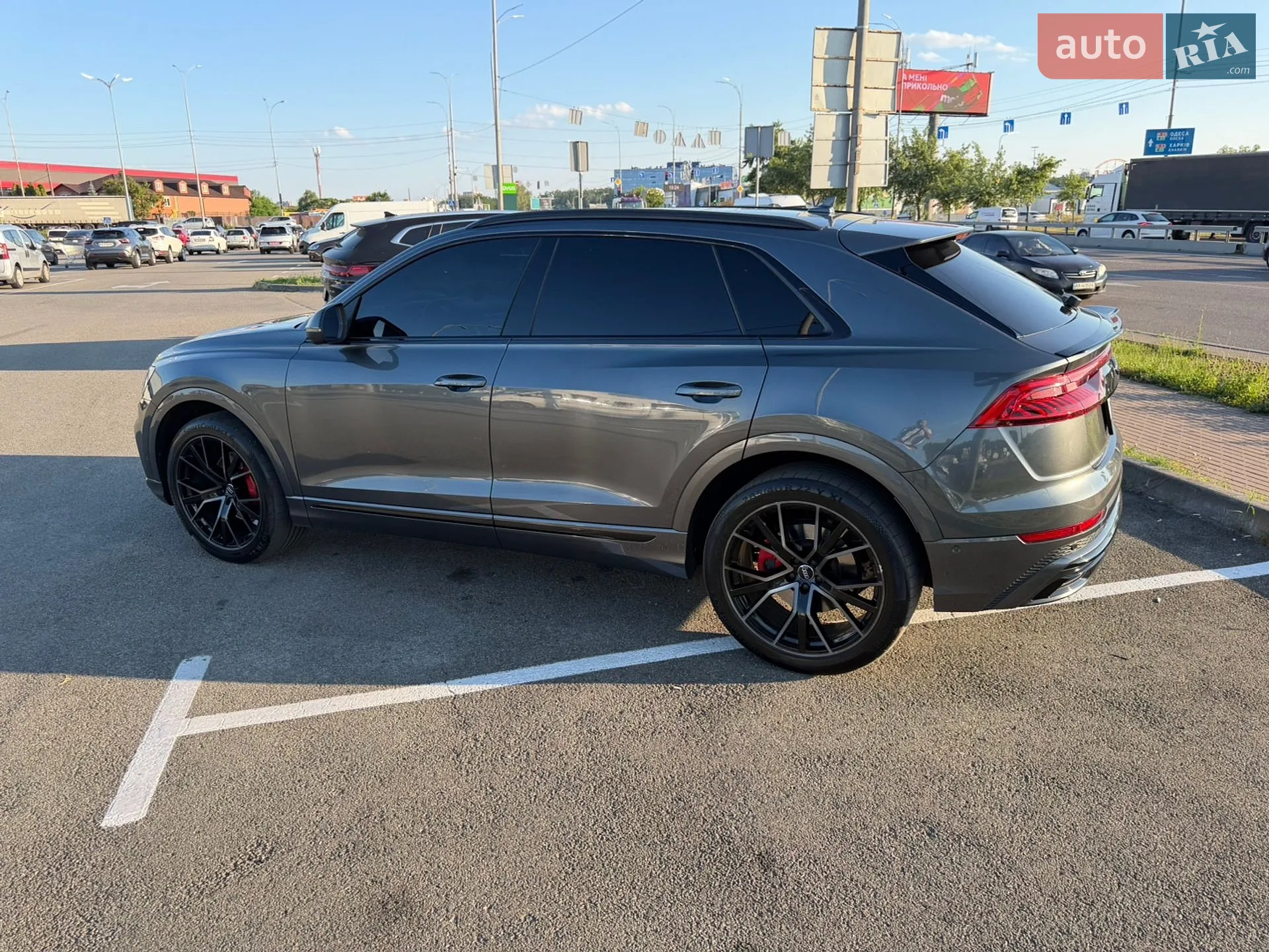 2019 Audi Q8 - мініатюра 4