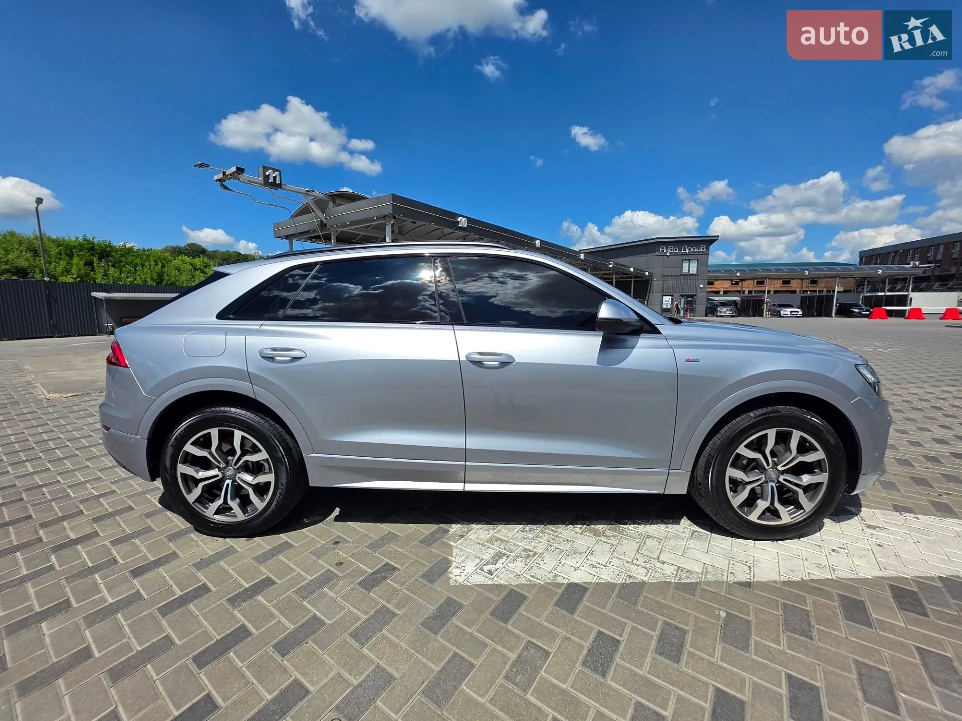 2019 Audi Q8 - мініатюра 5