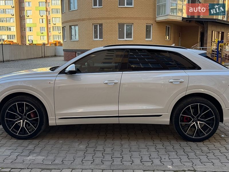Внедорожник / Кроссовер Audi Q8 2018 в Черновцах фото 7 Внедорожник / Кроссовер Audi Q8 2018 в Черновцах