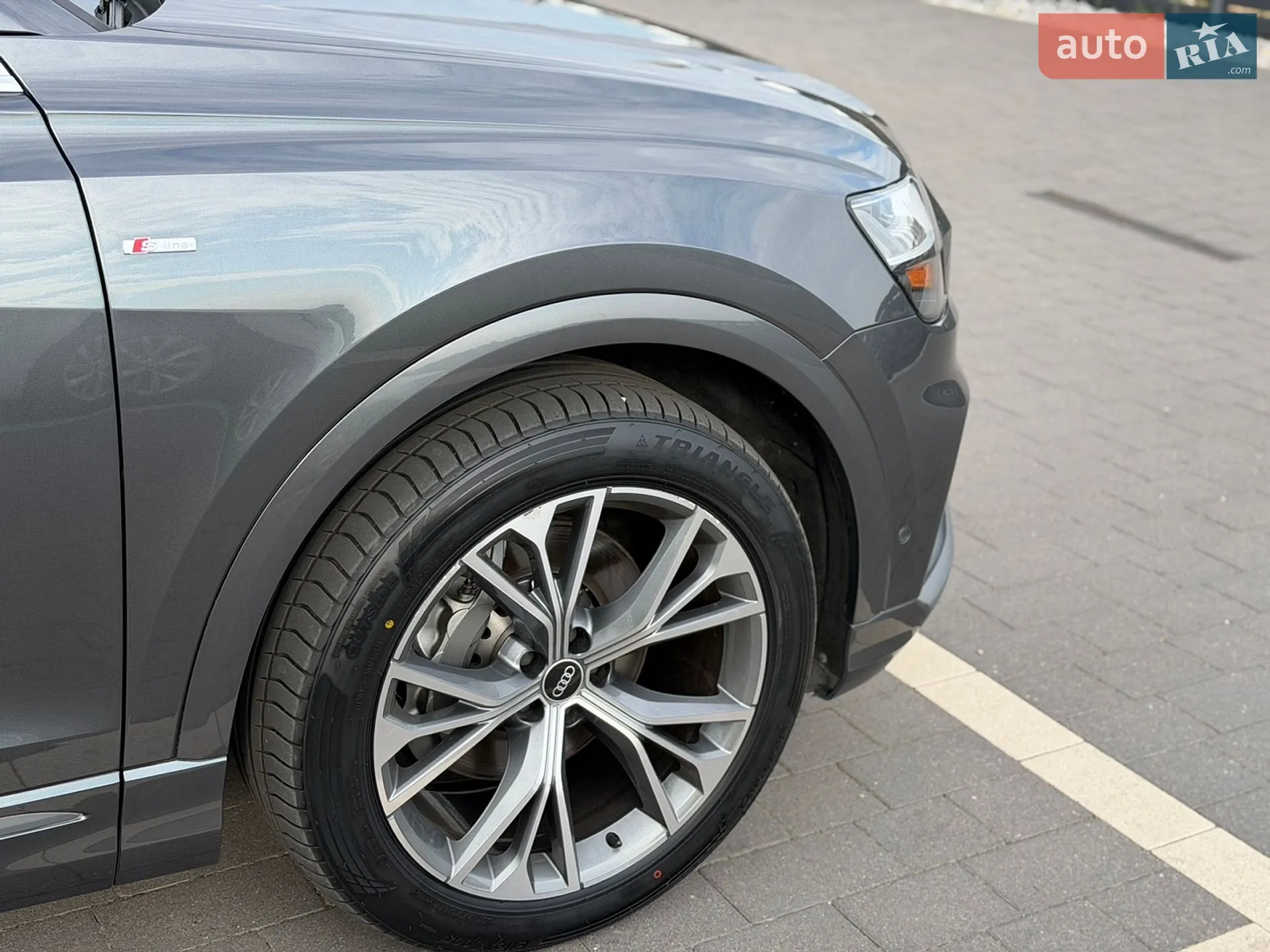 2020 Audi Q8 - мініатюра 27