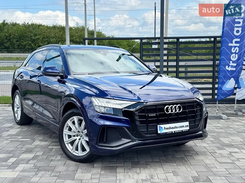 Audi Q8 2020