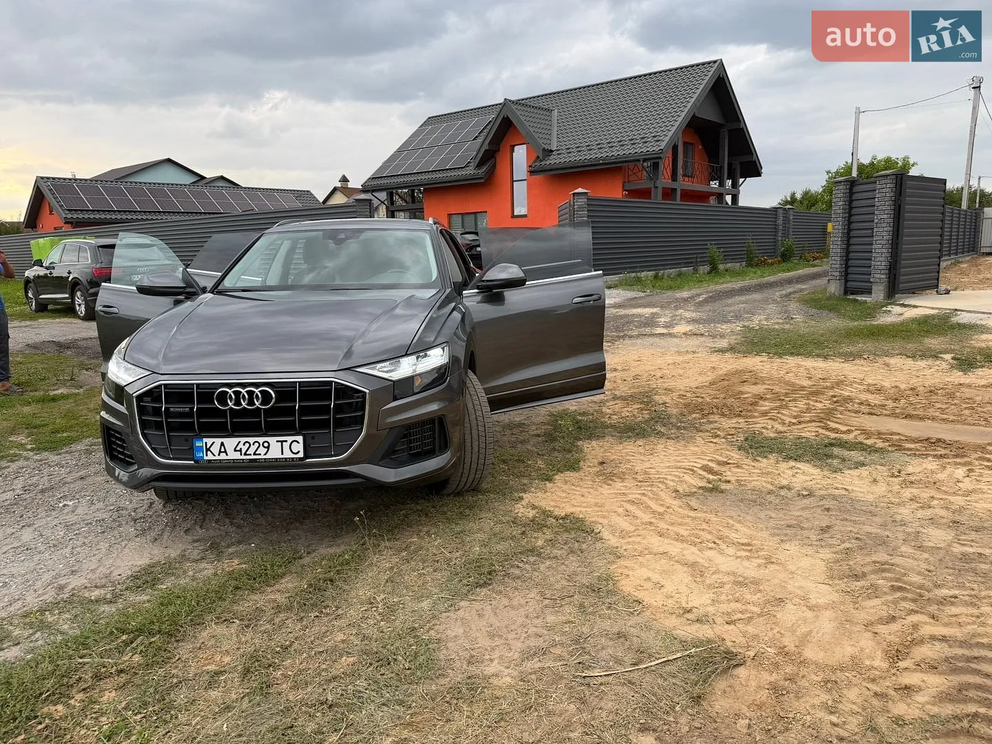 2018 Audi Q8 - фото 1