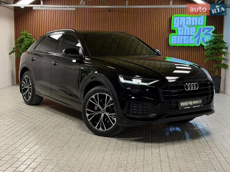 Audi Q8 2020