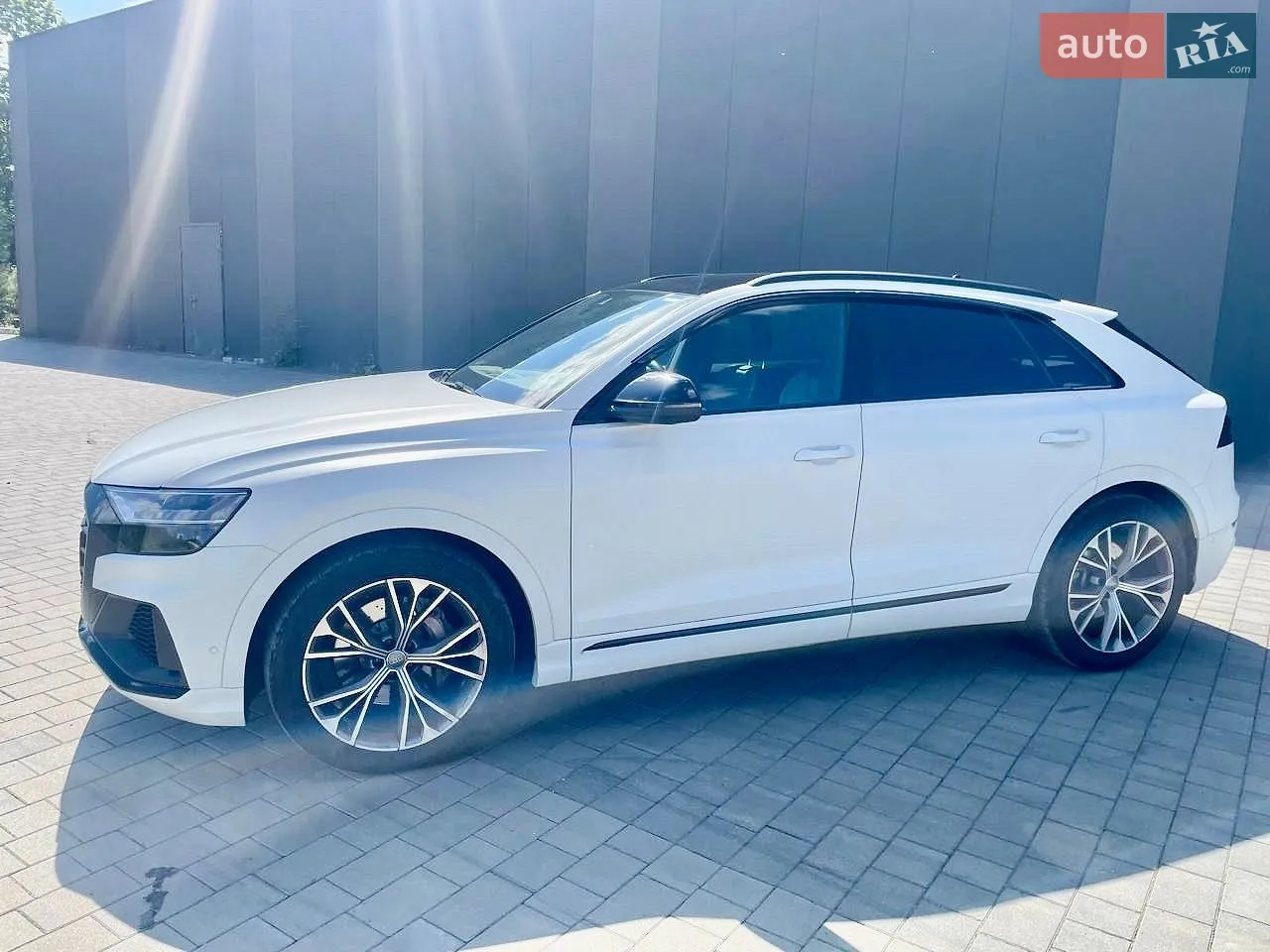 2020 Audi Q8 - мініатюра 4