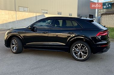 Позашляховик / Кросовер Audi Q8 2023 в Києві