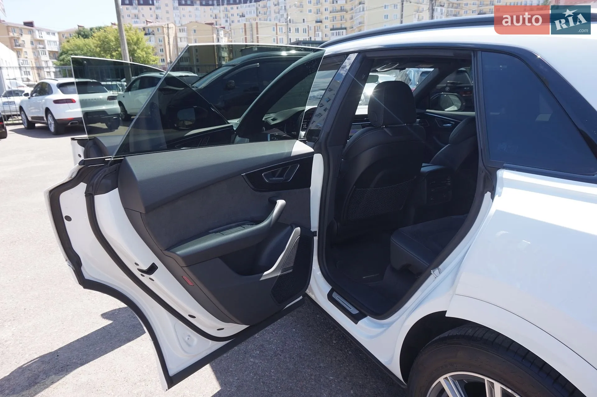 2021 Audi Q8 - мініатюра 27