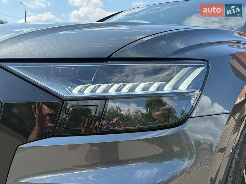 Внедорожник / Кроссовер Audi Q8 2019 в Кривом Роге фото 14 Внедорожник / Кроссовер Audi Q8 2019 в Кривом Роге