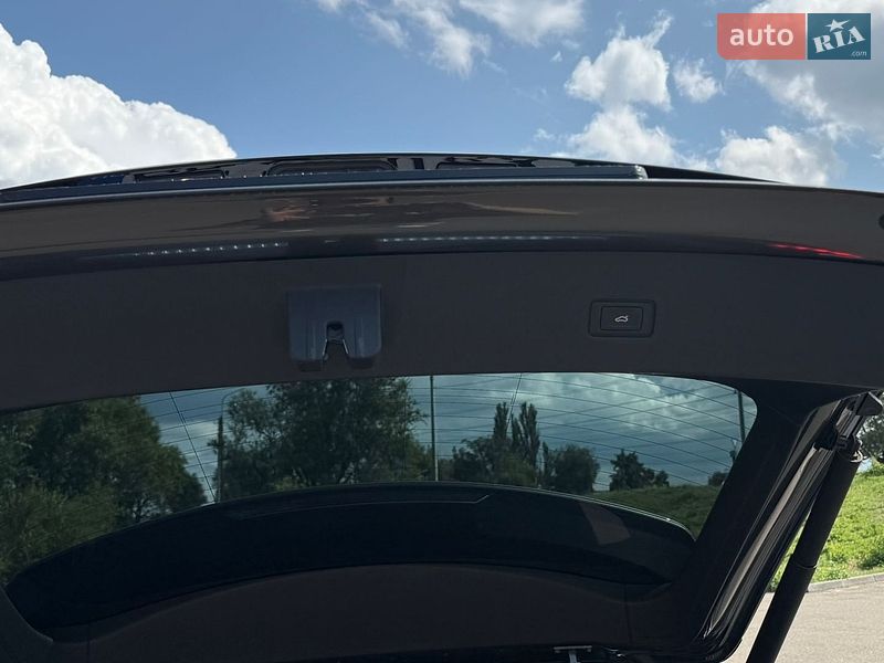 Внедорожник / Кроссовер Audi Q8 2019 в Кривом Роге фото 17 Внедорожник / Кроссовер Audi Q8 2019 в Кривом Роге