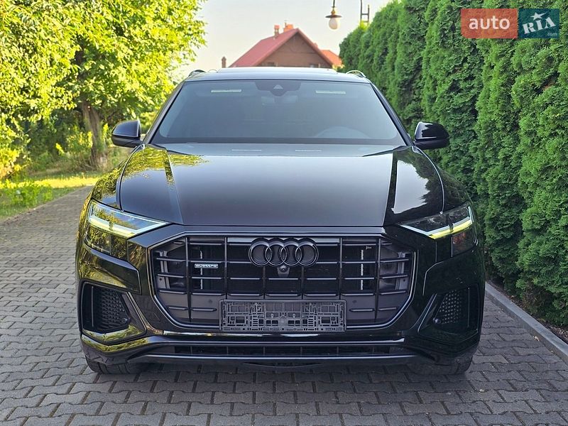 Внедорожник / Кроссовер Audi Q8 2018 в Черновцах