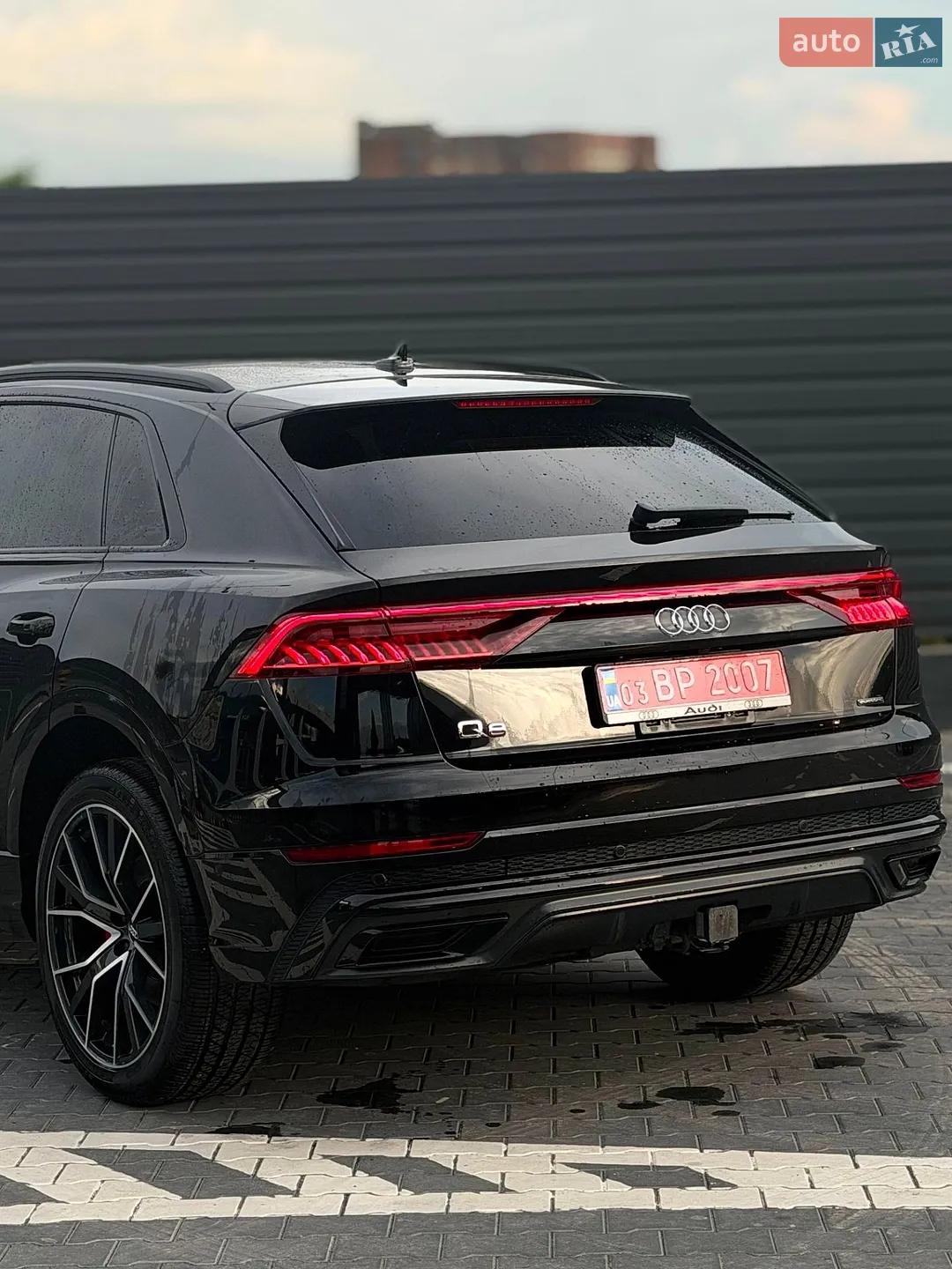 2019 Audi Q8 - мініатюра 3