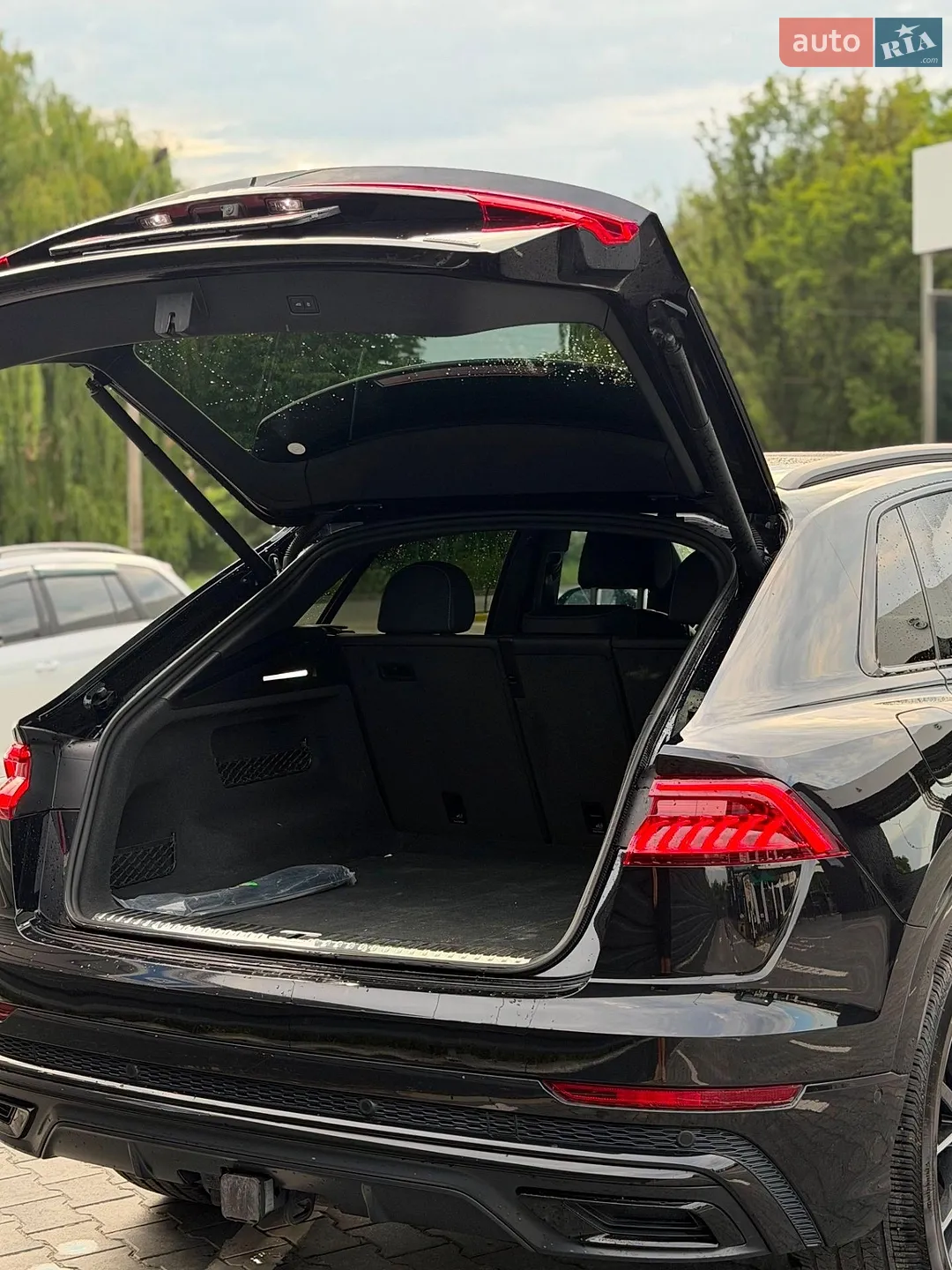 2019 Audi Q8 - мініатюра 31