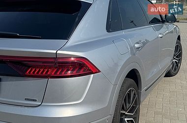 Позашляховик / Кросовер Audi Q8 2019 в Запоріжжі