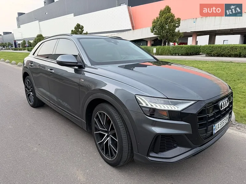 Audi Q8