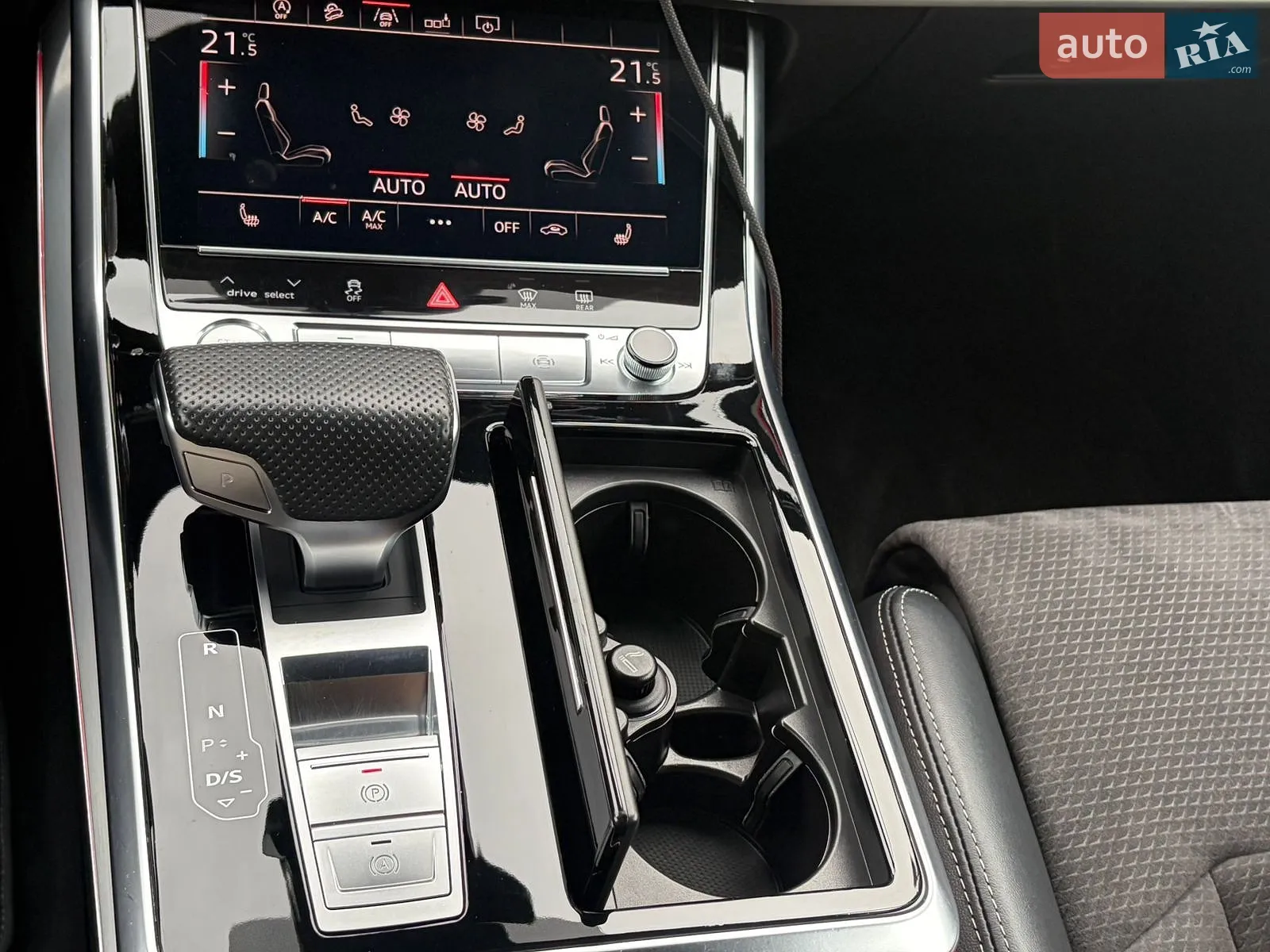 2018 Audi Q8 - мініатюра 21