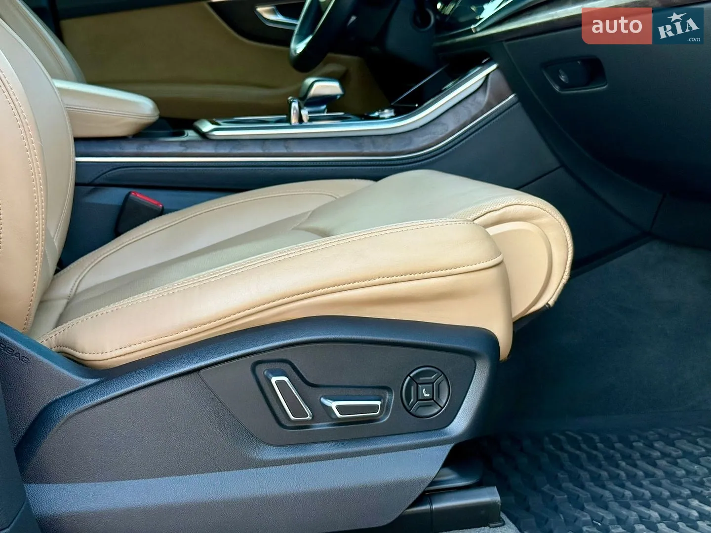 2019 Audi Q8 - мініатюра 26