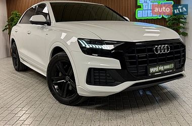 Позашляховик / Кросовер Audi Q8 2020 в Києві фото 3 Позашляховик / Кросовер Audi Q8 2020 в Києві